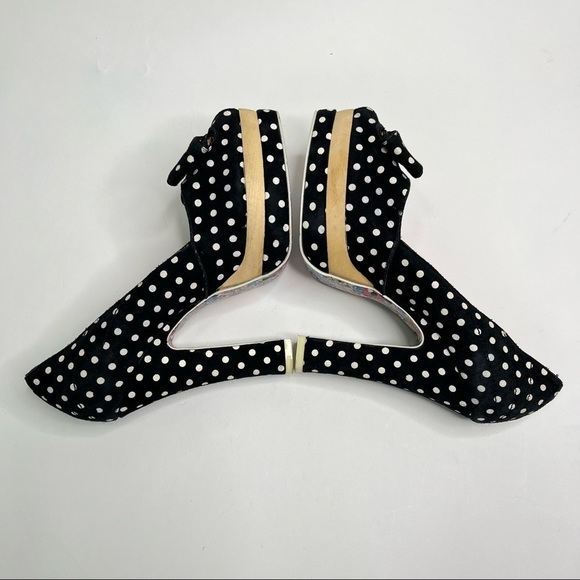 IRREGULAR Choice Black White Velvet Retro Pin-up Polka Dot Peeptoe Platform Heel - Picture 9 of 15
